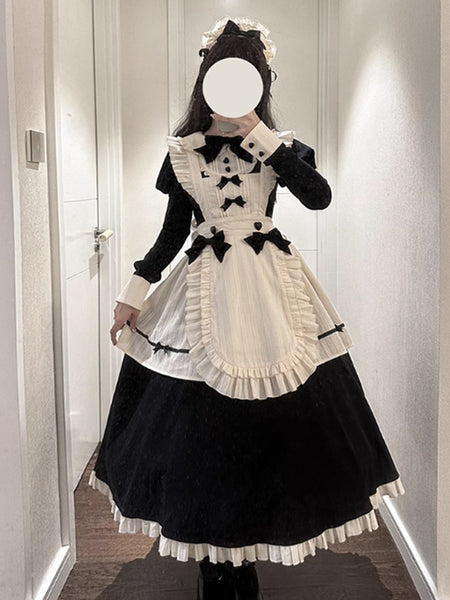 Classic Black and White Gothic Lolita Maid Dress – Elegant Ruffled Apron Design with Vintage Charm