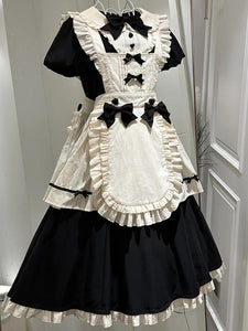 Classic Black and White Gothic Lolita Maid Dress – Elegant Ruffled Apron Design with Vintage Charm