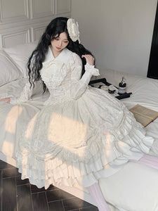 Gothic Lolita Dresses Victorian Goth Lolita Long Sleeves White Black Lace Bows