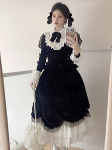 Gothic Lolita Dresses Victorian Goth Lolita Long Sleeves White Black Lace Bows